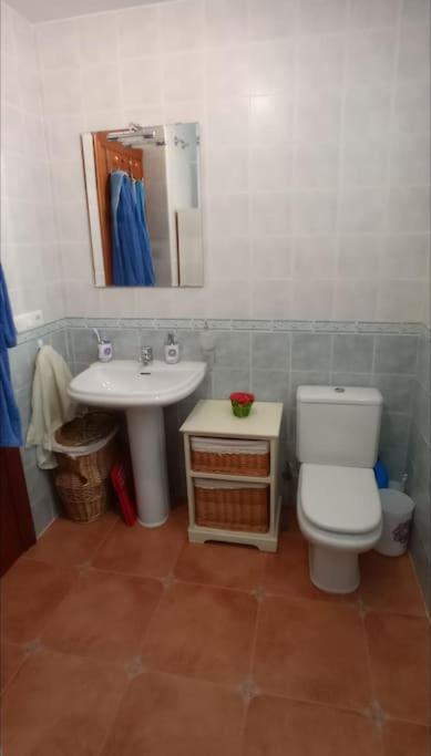 Cuevas del BecerroCasa La Puerta De Rondaアパートメント エクステリア 写真
